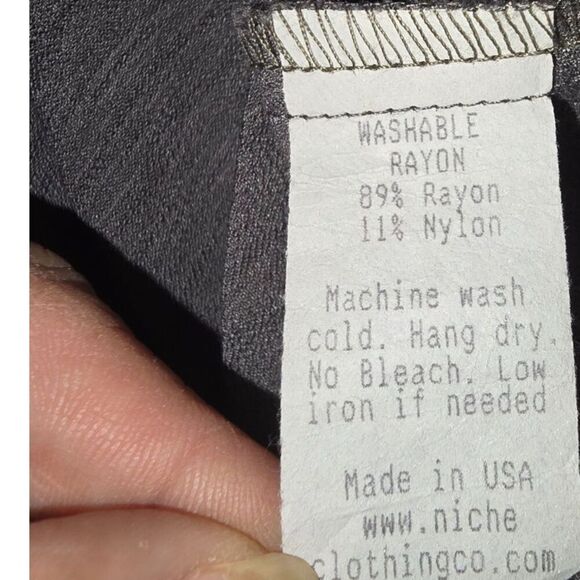 Niche Crepe Drape Tank - Assymetrical Hemline Gray XS - Picture 5 of 5